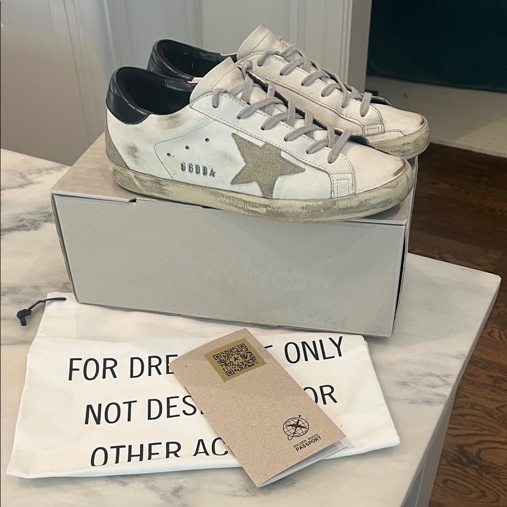 Authentic Golden Goose Sneakers size 38
